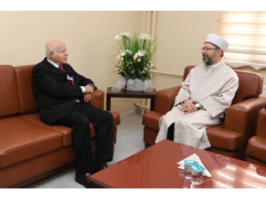 Diyanet İşleri Başkanı Erbaş’dan Cem Vakfı Genel Başkanı Doğan’a Taziye Ziyareti