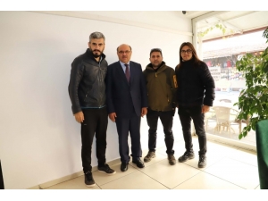 Başkan Otgöz’den Gazetecilere Ziyaret