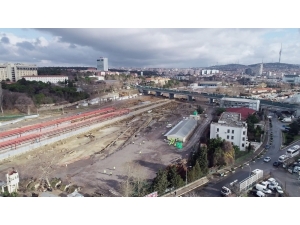 Rayların Altından Çıkan Tarihi Dev Liman Şehri Havadan Görüntülendi