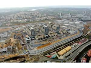 İbb Şehir Hastanesinin Yol İnşaatlarını Durdurdu