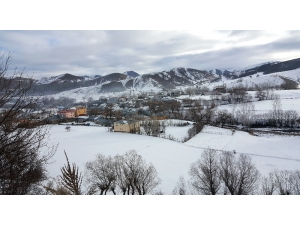 Aşırı Soğuktan Dereler Dondu