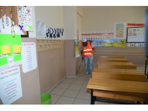 Yarıyıl Tatilinde Okullar İlaçlanacak