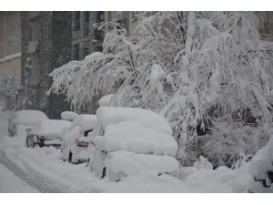 Hakkari’de 21 Yerleşim Yeri Ulaşıma Kapandı