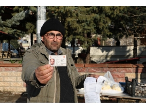 İş Kazası Mağduru Şahıs, Çocuklarının Eğitimi İçin Yumurta, Tereyağı Satıyor