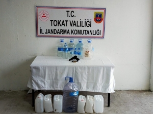 Tokat’ta Üretilen Sahte İçki Piyasaya Sürülemeden Yakalandı