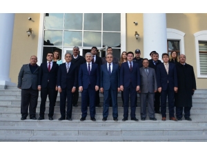 Vali İbrahim Akın, Mucur İlçesi Hükümet Konağı Binasında İncelemelerde Bulundu