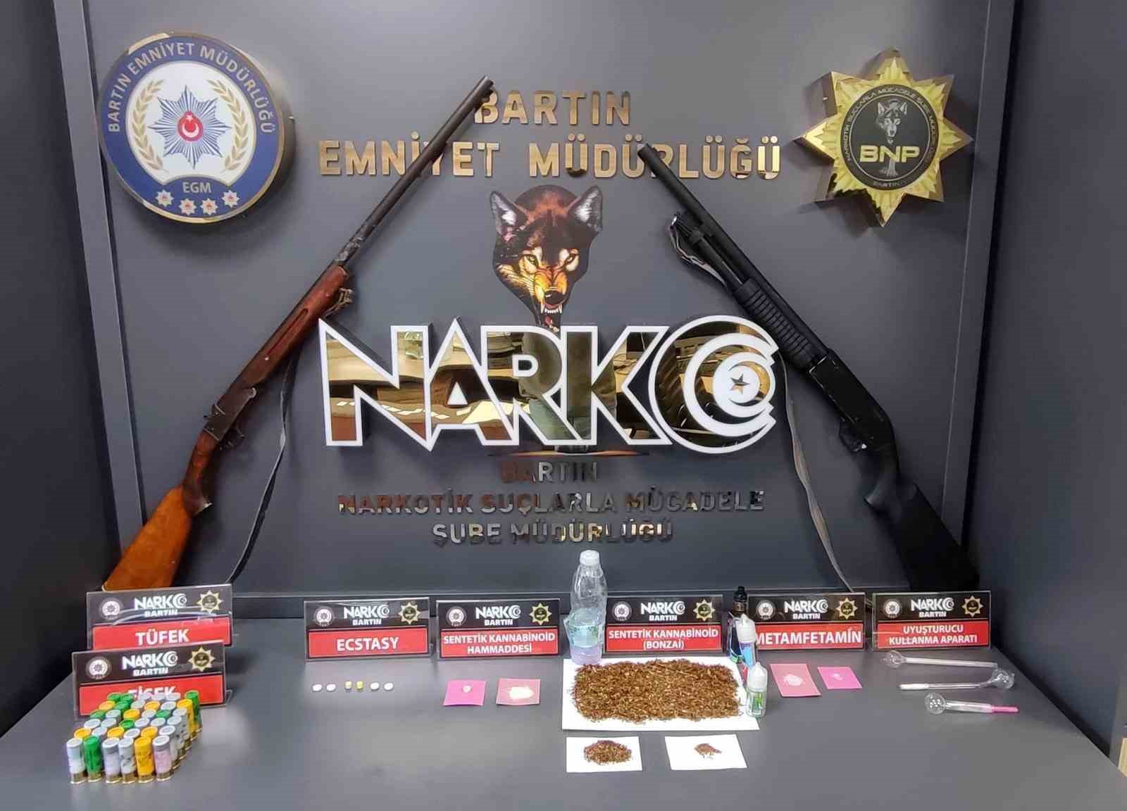 bartin-da-uyusturucu-operasyonu-5-gozalti
