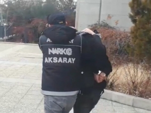 Yabancı Uyruklu Şahsın Üzerinde Uyuşturucu Çıktı