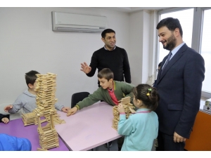 Başkan Öztekin’den Çocuklara Müjde