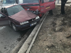 Ankara’da Trafik Kazası: 1 Yaralı