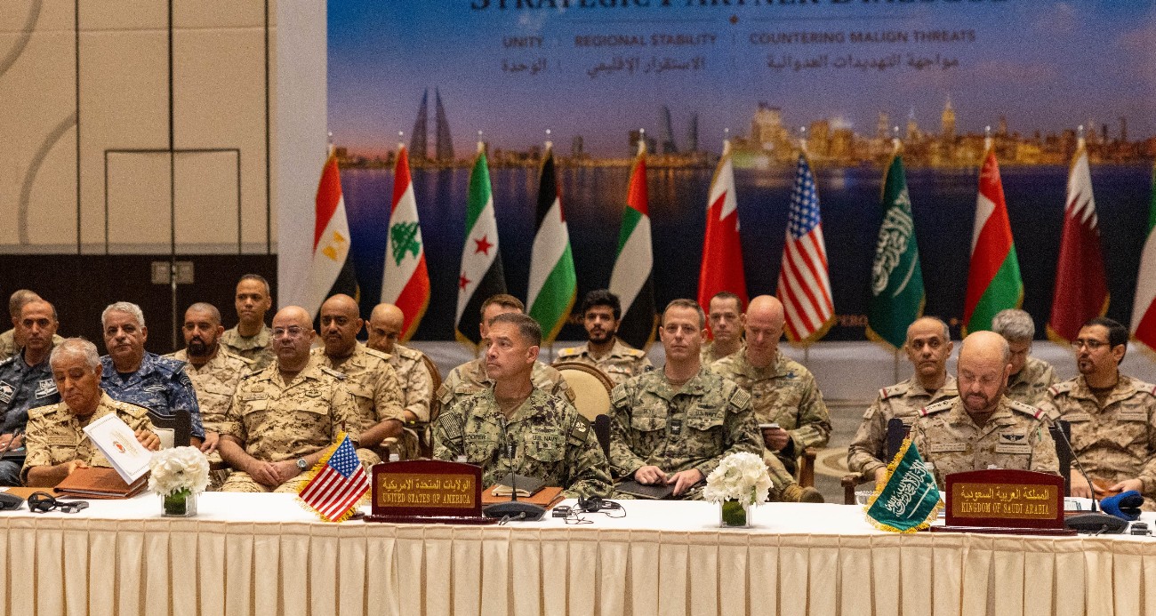 abd-ve-11-ulke-bahreyn-de-bolgesel-guvenlik-zirvesinde-bir-araya-geldi