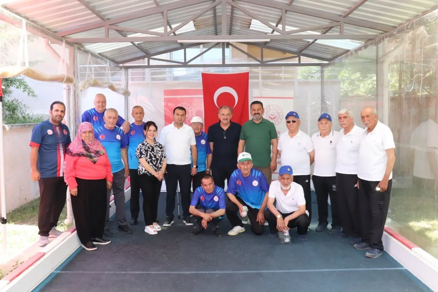 bilecik-huzurevi-bocce-dostluk-musabakasindan-galibiyetle-ayrildi