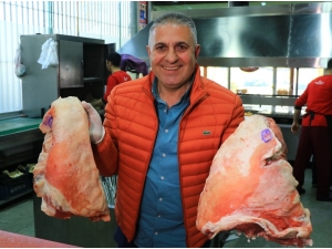 Adana Kebap Çatalı Batırınca Dağılmıyorsa Hileli Olabilir