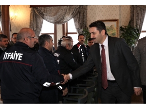 Başkan Eroğlu’ndan İtfaiyecilere Teşekkür Ziyareti