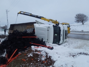 Tokat’ta Kar Yağışı Ve Buzlanma Kazalara Neden Oldu