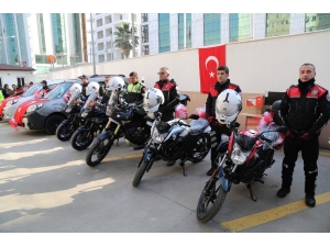 Hayırsever İş Adamlarından İskenderun Emniyetine Motosiklet Ve Araç Hibesi
