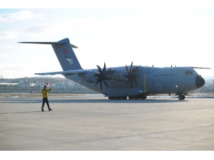 Somali’de Bomba Yüklü Araçla Gerçekleştirilen Terör Saldırısında Yaralanan 9 Vatandaşı Taşıyan Türk Hava Kuvvetlerine Ait Uçak, Ankara Etimesgut Askeri Havaalanına İndi.