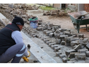 Efeler’de Üst Yapı Hamlesi Sürüyor