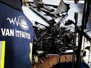 Van’da İş Yeri Yangını