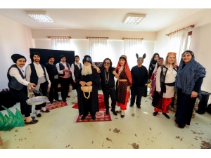 Huzurevi Sakinleri Gönüllerince Eğlendi