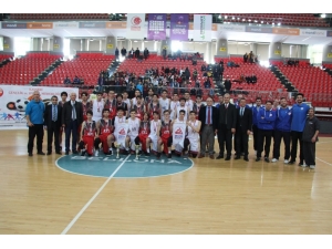 Okullar Arası Genç (A) Erkekler Basketbol İl Birinciliği Sona Erdi