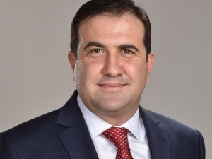 Öldürülen Belediye Başkanına Şehitlik Unvanı Verildi