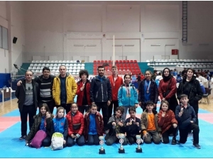 Kayserili Sporcular Samsun’dan 19 Madalya İle Döndü