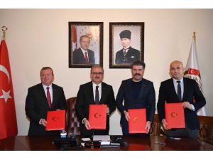 Türk Kahvesi Antalya’da Yetişecek