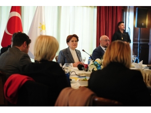 İyi Parti Genel Başkanı Akşener: “Tiyatroya Çağrılsaydım Ben De, Eşim De Gitmezdi”