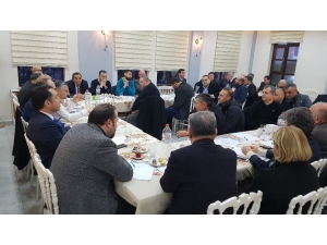 Vali Devrekli İş Adamları İle Bir Araya Geldi