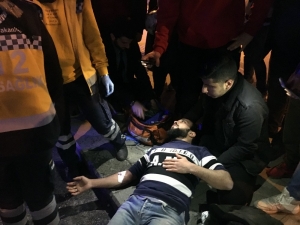 Yolun Karşısına Geçmek İsteyen Afgan Uyruklu Kadına Elektrikli Bisiklet Çarptı