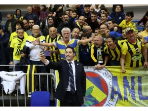 Fenerbahçe, Euroleague’de Çeyrek Finali Garantiledi