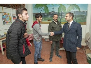 Başkan Vekili Aslan’ın Esnaf Ziyaretleri Devam Ediyor