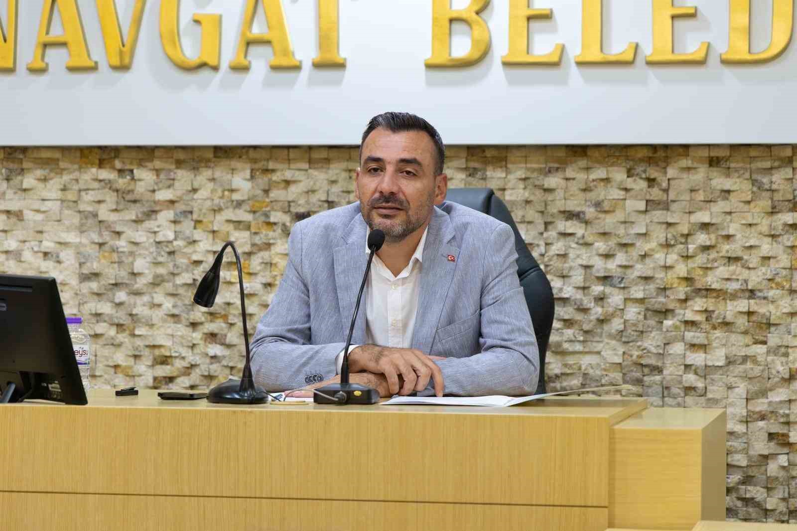 manavgat-belediyesi-nden-temizlik-seferberligi