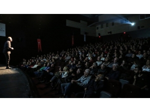 Uğur Mumcu Maltepe’de “Kırılan Canlar” Etkinliğiyle Anıldı