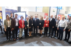 Türk Öğrenciler Teknolojik Ürünlerini Dünyaya Açtı