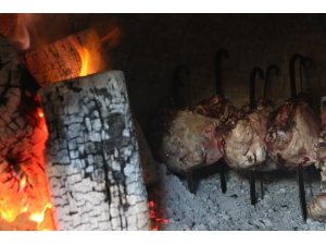 Turistler Bu Kebabı Tatmadan Denizli’den Ayrılmıyor