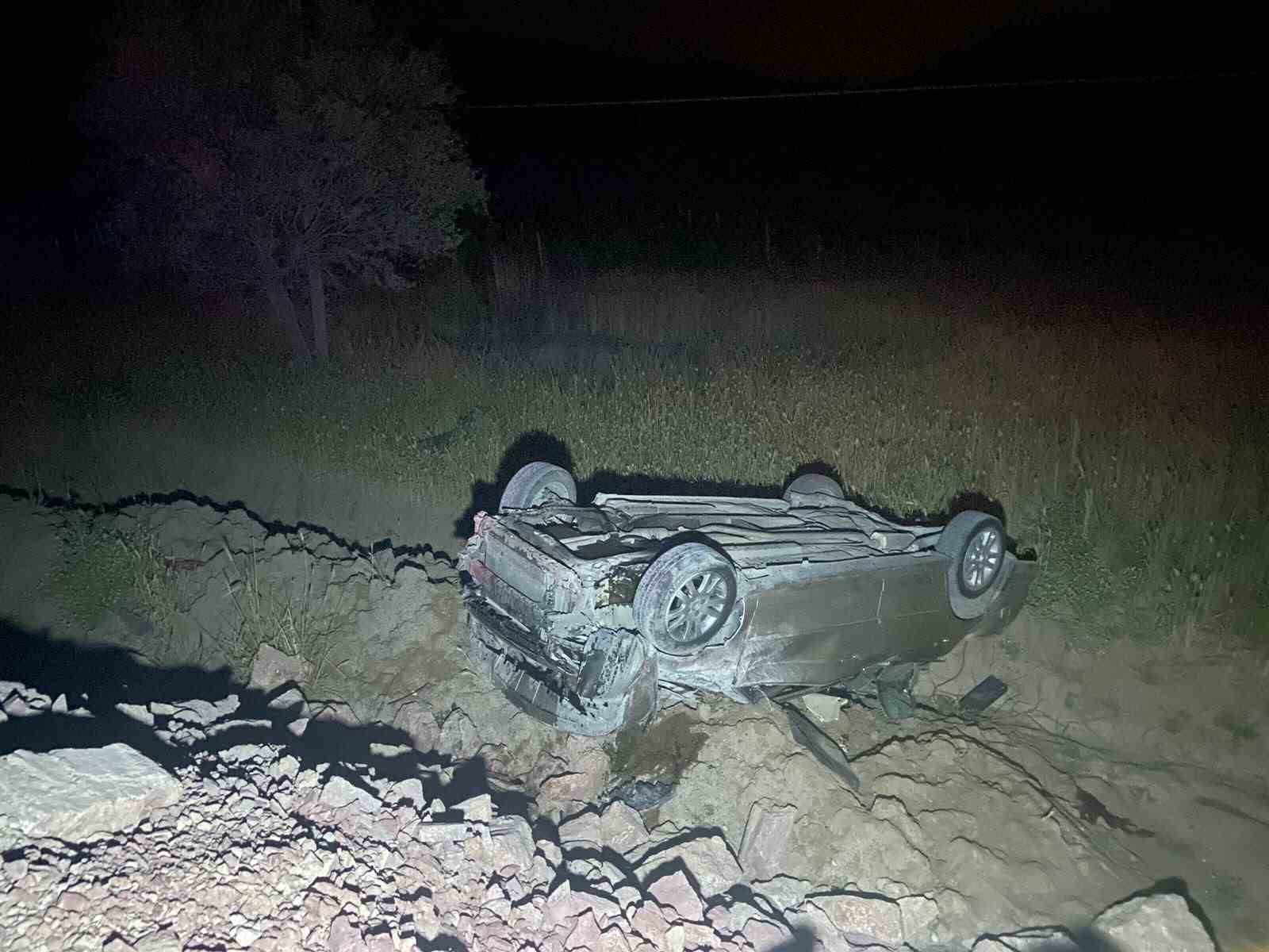 manisa-da-otomobil-sarampole-uctu-2-yarali