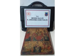 Mersin’de Hz. İsa Ve Hz. Meryem Figürlü İkon Ele Geçirildi
