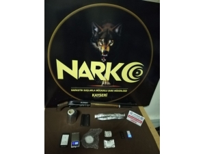 Uyuşturucu Ticareti Yapan 2 Kişi Gözaltına Alındı