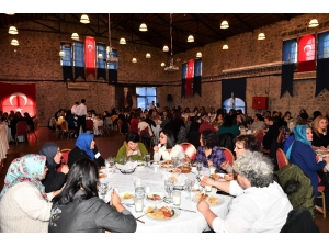 8 Mart İçin Dayanışma Vurgusu