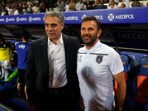 Okan Buruk İle Ersun Yanal Eşitliği Bozmak İçin Sahaya Çıkacak