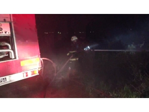 Müstakil Evin Bahçesinde Çıkan Yangın Korkuttu