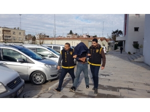 Kamyondan Hortumla Mazot Çaldılar