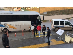 3 Milyona Yakın Cinsel İçerikli Hap Satan 5 Şüpheli Adliye Sevk Edildi