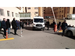 Düğünde Yaralanan Damat Hayatını Kaybetti