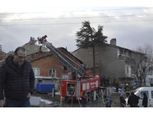 Tavşanlı’da Korkutan Yangın