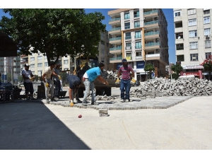 Ceyhan Belediyesi Parke Taşında 1.5 Milyon Lira Tasarruf Etti