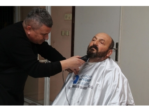 Bimekan’daki Evsizlere Kuaför Hizmeti Verildi