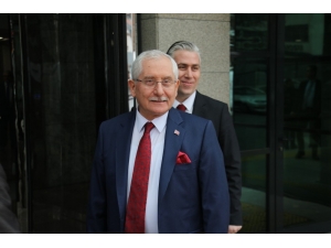 Ysk Başkanı Sadi Güven Basın Mensuplarıyla Son Çayını İçti